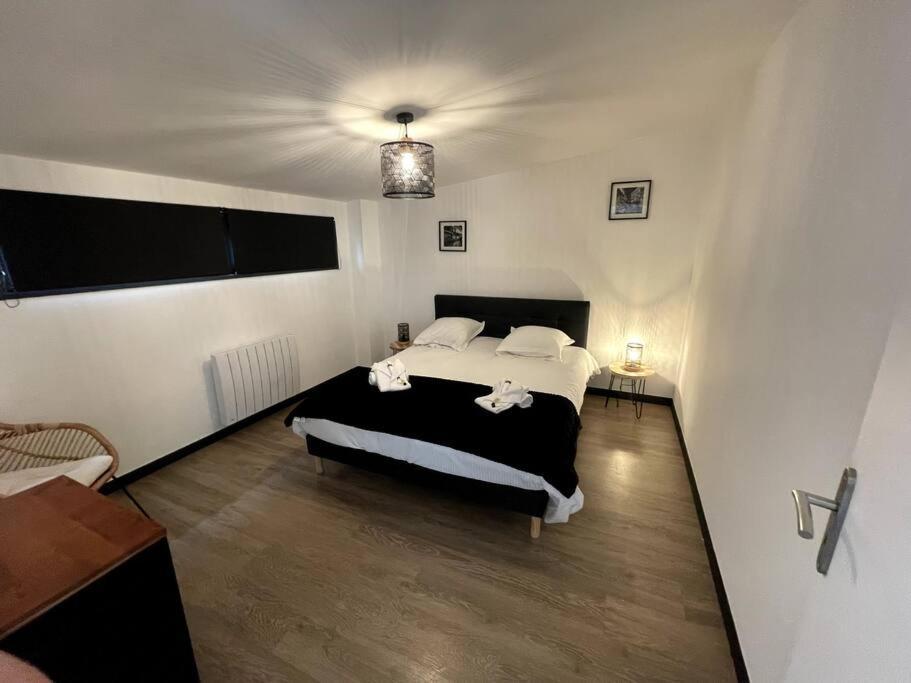 Appartamento Superbe Loft Lumineux A Caen Esterno foto